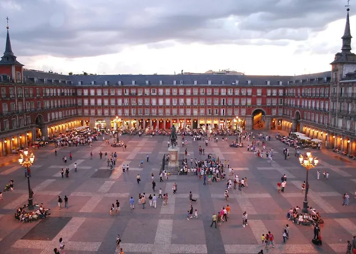 Apartamento con BALCÓN a CALLE MAYOR Ideal PAREJAS
